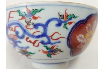 明治期　九谷焼　色絵　龍文　約11cm　3.6寸　食卓を鮮やかに演出する蓋付き茶碗5客セット(三寸六分、和食器)(R-070873)