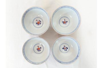 明治期　九谷焼　色絵　龍文　約11cm　3.6寸　食卓を鮮やかに演出する蓋付き茶碗4客セット(三寸六分、和食器)(R-070874)