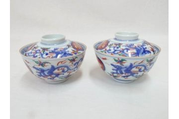 明治期　九谷焼　色絵　龍文　約11cm　3.6寸　食卓を鮮やかに演出する蓋付き茶碗4客セット(三寸六分、和食器)(R-070874)