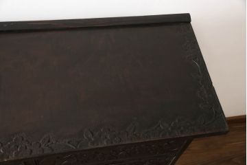 和製アンティーク　伝統工芸　総無垢材　希少な古い時代の軽井沢彫りチェスト(和たんす、引き出し、衣装箪笥、整理箪笥、収納箪笥)(R-070910)