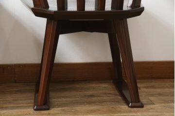 中古　高級品!!　岩手県認定伝統工芸品　南部箪笥　欅(ケヤキ)材　美術品のような佇まいが目を惹くスピンチェア2脚セット(回転椅子、板座チェア、アームチェア、ダイニングチェア、椅子、イス)(定価1脚約12万円)(R-070916)