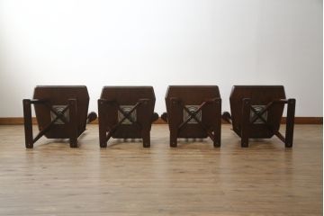 中古　高級品!!　岩手県認定伝統工芸品　南部箪笥　欅(ケヤキ)材　美術品のような佇まいが目を惹くスピンチェア4脚セット(回転椅子、板座チェア、アームチェア、ダイニングチェア、椅子、イス)(定価1脚約12万円)(R-070917)