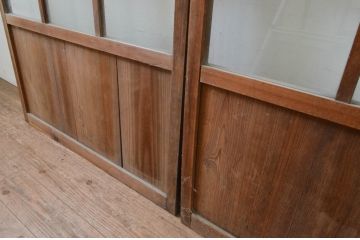 アンティーク建具　レトロな雰囲気漂うガラス戸2枚セット(引き戸)(R-070935)