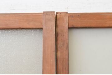 アンティーク建具　どこか懐かしい雰囲気漂うガラス戸2枚セット(引き戸)(R-070942)