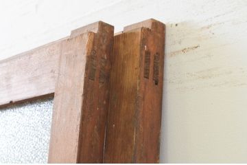 アンティーク建具　どこか懐かしい雰囲気漂うガラス戸2枚セット(引き戸)(R-070942)