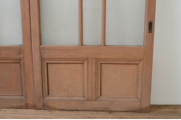 アンティーク建具　ペイント仕上げ限定　上手物!!　大正ロマンの雰囲気漂う古いナラ材のガラス戸2枚セット(引き戸)(R-070943)