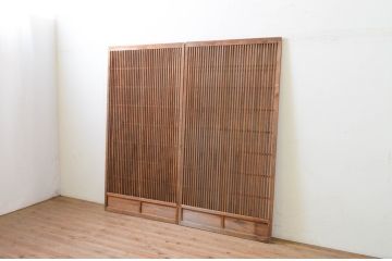 アンティーク建具　上手物!!　和モダンな空間づくりにおすすめの荒格子戸2枚セット(引き戸)(R-070944)
