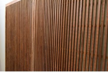 アンティーク建具　上手物!!　和モダンな空間づくりにおすすめの荒格子戸2枚セット(引き戸)(R-070944)