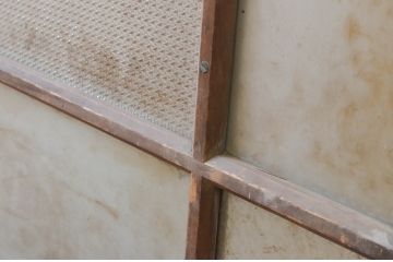 アンティーク建具　大正ロマン　古い木味が魅力のガラス扉1枚(木製扉、ドア)(R-070947)
