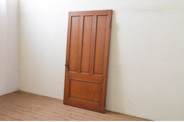 アンティーク建具　レトロな雰囲気漂う古い洋館のドア1枚(木製扉)(R-070950)
