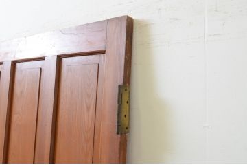 アンティーク建具　レトロな雰囲気漂う古い洋館のドア1枚(木製扉)(R-070950)