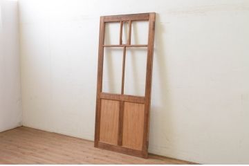 アンティーク建具　大正ロマン　木枠デザインがおしゃれなドア1枚(木製扉)(R-070952)