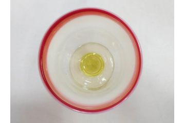 明治〜大正期　当時物　棗型(なつめ形)　可愛らしい色合いがおしゃれな雰囲気溢れる三色氷コップ(ウランガラス、グラス、和ガラス、乳白ぼかし)(R-070960)