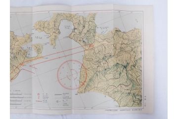 昭和レトロ　日本航空　国内　国際線　航空路図　パンフレット　航空券などのセット(東京、札幌、大阪、福岡、CV-880M、ジェットアロー、JAPAN AIR LINES、JAL、案内、チケット、旅客機、古地図、マップ、ROUTE MAP、運賃時刻表)(R-070962)