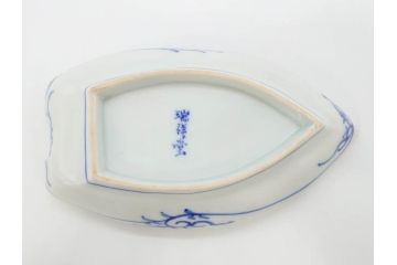 明治〜大正　伊万里　染付　瑞祥堂　約18cm　5.7寸　珍しい形と繊細なデザインが素敵な舟形皿4枚セット(変形皿、和皿、舟型、和食器、五寸七分)(R-070964)
