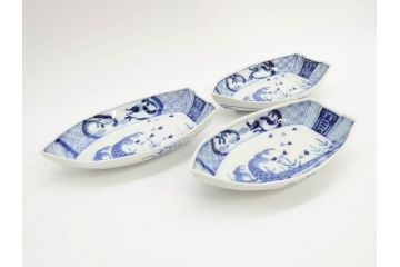 明治〜大正　伊万里　染付　瑞祥堂　約18cm　5.7寸　珍しい形と繊細なデザインが素敵な舟形皿3枚セット(変形皿、和皿、舟型、和食器、五寸七分)(R-070965)