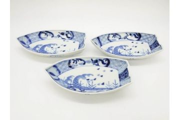 明治〜大正　伊万里　染付　瑞祥堂　約18cm　5.7寸　珍しい形と繊細なデザインが素敵な舟形皿3枚セット(変形皿、和皿、舟型、和食器、五寸七分)(R-070965)