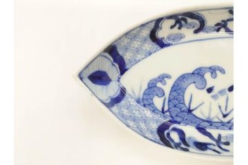 明治〜大正　伊万里　染付　瑞祥堂　約18cm　5.7寸　珍しい形と繊細なデザインが素敵な舟形皿3枚セット(変形皿、和皿、舟型、和食器、五寸七分)(R-070965)
