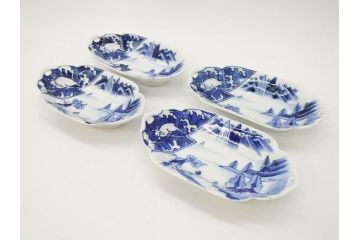 明治〜大正　伊万里　染付　長山文製　跳ね兔図　約19cm　6.2寸　なめらかなフォルムと落ち着いた色味が魅力的な舟形皿4枚セット(舟型、うさぎ、ウサギ、兎、変形皿、和皿、和食器、六寸二分)(R-070966)