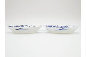 明治〜大正　伊万里　染付　長山文製　跳ね兔図　約19cm　6.2寸　なめらかなフォルムと落ち着いた色味が魅力的な舟形皿4枚セット(舟型、うさぎ、ウサギ、兎、変形皿、和皿、和食器、六寸二分)(R-070966)