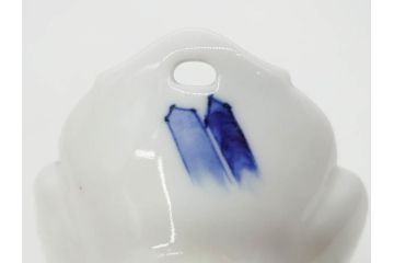 明治〜大正　伊万里　染付　長山文製　跳ね兔図　約19cm　6.2寸　なめらかなフォルムと落ち着いた色味が魅力的な舟形皿4枚セット(舟型、うさぎ、ウサギ、兎、変形皿、和皿、和食器、六寸二分)(R-070966)