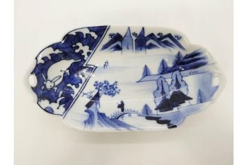 明治〜大正　伊万里　染付　長山文製　跳ね兔図　約19cm　6.2寸　なめらかなフォルムと落ち着いた色味が魅力的な舟形皿4枚セット(舟型、うさぎ、ウサギ、兎、変形皿、和皿、和食器、六寸二分)(R-070966)