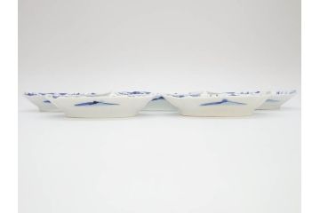 明治〜大正　伊万里　染付　長山文製　跳ね兔図　約19cm　6.2寸　なめらかなフォルムと落ち着いた色味が魅力的な舟形皿5枚セット(舟型、うさぎ、ウサギ、兎、変形皿、和皿、和食器、六寸二分)(R-070967)