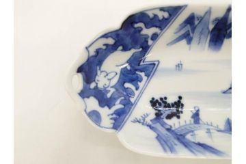 明治〜大正　伊万里　染付　長山文製　跳ね兔図　約19cm　6.2寸　なめらかなフォルムと落ち着いた色味が魅力的な舟形皿5枚セット(舟型、うさぎ、ウサギ、兎、変形皿、和皿、和食器、六寸二分)(R-070967)