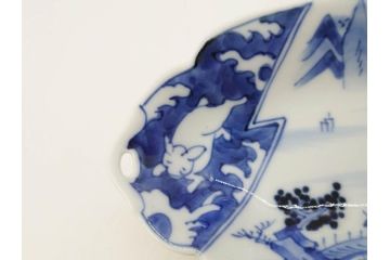 明治〜大正　伊万里　染付　長山文製　跳ね兔図　約19cm　6.2寸　なめらかなフォルムと落ち着いた色味が魅力的な舟形皿5枚セット(舟型、うさぎ、ウサギ、兎、変形皿、和皿、和食器、六寸二分)(R-070967)