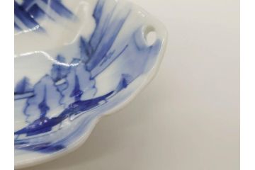 明治〜大正　伊万里　染付　長山文製　跳ね兔図　約19cm　6.2寸　なめらかなフォルムと落ち着いた色味が魅力的な舟形皿5枚セット(舟型、うさぎ、ウサギ、兎、変形皿、和皿、和食器、六寸二分)(R-070967)