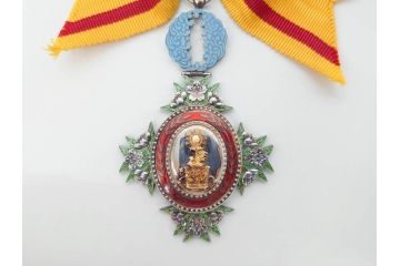 稀少　勲六等宝冠章(宝冠波光章)　略綬　勲章(正章、略章、ケース付き)(R-070970)