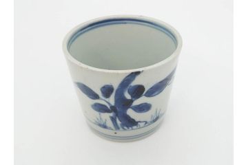 江戸中期〜後期　古伊万里　染付　落ち着いた色合いが和の雰囲気を高めるそば猪口3客セット(木と葉?、羊歯?、シダ?、湯呑、湯のみ、蕎麦猪口、和食器)(R-070971)