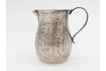 1900年代　TIFFANY&Co. MAKERS　(ティファニー メイカーズ)　総重量約139.95g　STERLING SILVER(スターリングシルバー)　SV925　ミルクポット(シルバーウェア、銀、アンティーク、ビンテージ、ヴィンテージ、クリーマー、ミルクジャー、ピッチャー、洋食器)(R-070972)