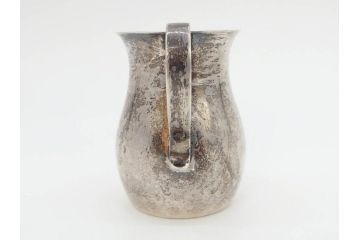 1900年代　TIFFANY&Co. MAKERS　(ティファニー メイカーズ)　総重量約139.95g　STERLING SILVER(スターリングシルバー)　SV925　ミルクポット(シルバーウェア、銀、アンティーク、ビンテージ、ヴィンテージ、クリーマー、ミルクジャー、ピッチャー、洋食器)(R-070972)