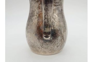 1900年代　TIFFANY&Co. MAKERS　(ティファニー メイカーズ)　総重量約139.95g　STERLING SILVER(スターリングシルバー)　SV925　ミルクポット(シルバーウェア、銀、アンティーク、ビンテージ、ヴィンテージ、クリーマー、ミルクジャー、ピッチャー、洋食器)(R-070972)