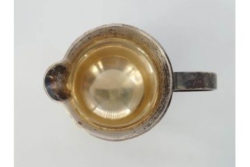 1900年代　TIFFANY&Co. MAKERS　(ティファニー メイカーズ)　総重量約139.95g　STERLING SILVER(スターリングシルバー)　SV925　ミルクポット(シルバーウェア、銀、アンティーク、ビンテージ、ヴィンテージ、クリーマー、ミルクジャー、ピッチャー、洋食器)(R-070972)