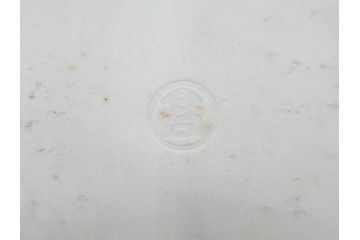 銀製　菊紋　鴛鴦図　迫力あるデザインながらも上品な雰囲気溢れるボンボニエール(香盒形、香合形、菓子入れ、菓子器、金平糖入れ、ボンボン、小物入れ、天皇家、皇室、箱付き)(R-070973)