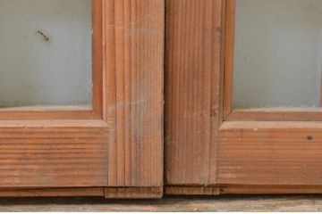 アンティーク建具　和モダンな空間づくりにおすすめ!格子入りの横長ガラス窓2枚セット(明かり取り、明り取り、ガラス欄間、引き戸)(R-070995)