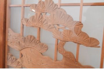 アンティーク建具　両面ガラス　鷹・松の彫刻入り書院戸4枚セット(窓、引き戸、ガラス戸)(R-070997)