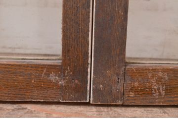 アンティーク建具　ペイント仕上げ限定　タモ材　レトロな空間づくりにおすすめの両開き窓1対2枚セット(ガラス窓、ガラス戸、ガラス扉)(R-070998)