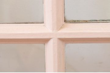 アンティーク建具　ペイント仕上げ限定　タモ材　レトロな空間づくりにおすすめの両開き窓1対2枚セット(ガラス窓、ガラス戸、ガラス扉)(R-070999)