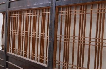 アンティーク建具　和モダンな空間作りにおすすめな横桟入り障子帯戸3枚セット(引き戸、障子戸、板戸、舞良戸)(R-071008)