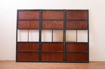 アンティーク建具　高級品!!　鏡板　欅(ケヤキ)材　ダイヤガラス入り　玉杢が素敵な漆塗りのガラス帯戸3枚セット(引き戸、板戸、ガラス戸)(R-071011)