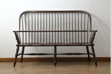 中古　美品　松本民芸家具　♯513型長ウインザーチェア　クラシカルな佇まいのウィンザーベンチ(長椅子、3人掛けベンチ、ウィンザーチェア)(定価約39万円)(R-071036)