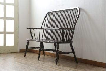 中古　美品　松本民芸家具　♯513型長ウインザーチェア　クラシカルな佇まいのウィンザーベンチ(長椅子、3人掛けベンチ、ウィンザーチェア)(定価約39万円)(R-071036)