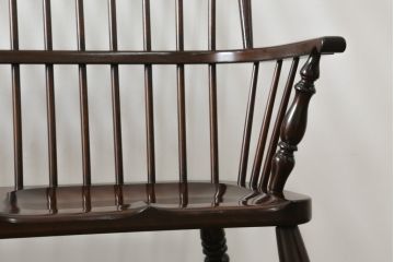 中古　美品　松本民芸家具　♯513型長ウインザーチェア　クラシカルな佇まいのウィンザーベンチ(長椅子、3人掛けベンチ、ウィンザーチェア)(定価約39万円)(R-071036)