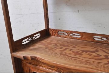 和製ビンテージ　最高級　美品!!　肥松無垢材　温かみのある色合いと美しい木目が魅力の飾り棚(違い棚、茶棚、収納棚、戸棚、ヴィンテージ)(定価約150万円)(R-071040)