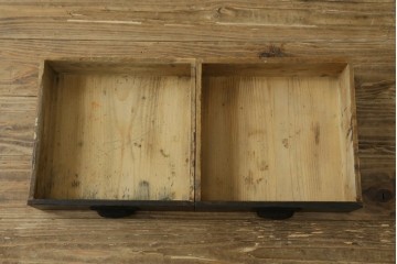 和製アンティーク　栓材　懐かしい雰囲気が魅力の小振りな本箱　(R-071041)