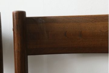 デンマークビンテージ　チーク材　本革調(合成皮革)　あたたかみのある雰囲気が魅力のダイニングチェア4脚セット(椅子、イス、ヴィンテージ、北欧)(R-071043)です