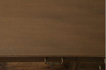 和製ビンテージ　神戸洋家具　オーク材　ノスタルジックな雰囲気漂う片袖机(ワークデスク、オフィスデスク、在宅用、在宅ワーク用、ヴィンテージ)(R-071045)